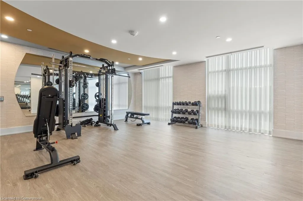 460 Dundas Street E, #433