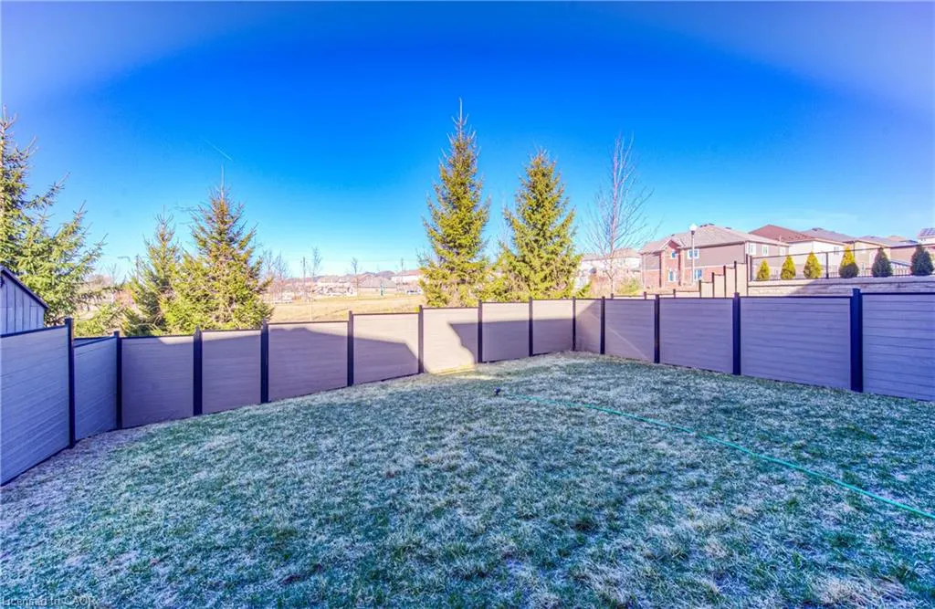 904 Thomas Pedder Court