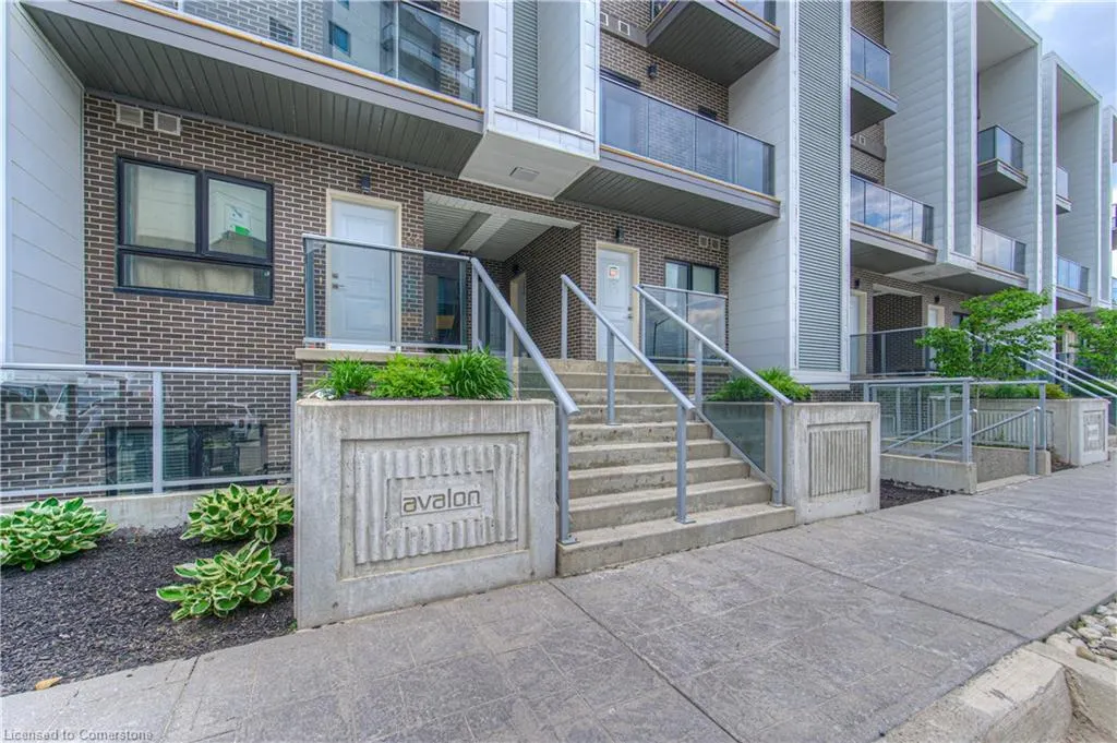 1430 Highland Road W, #19A