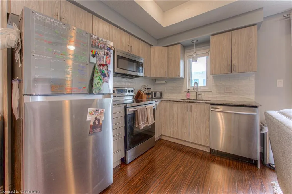 1430 Highland Road W, #19A