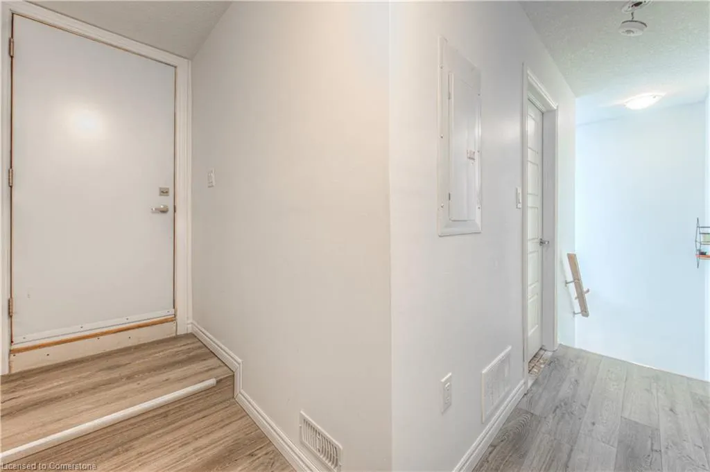 1430 Highland Road W, #19A