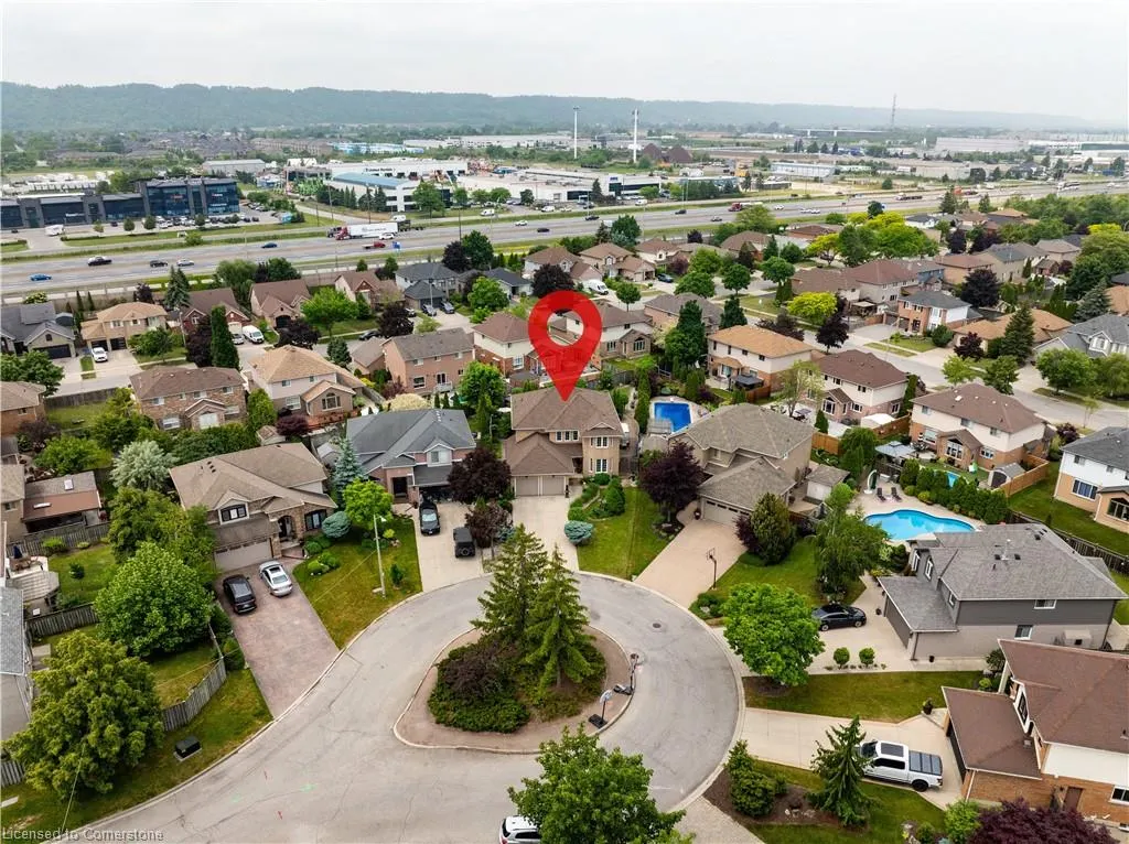 9 Sugarberry Court