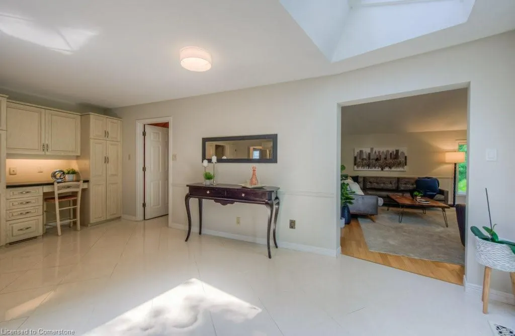 17 Post Horn Place