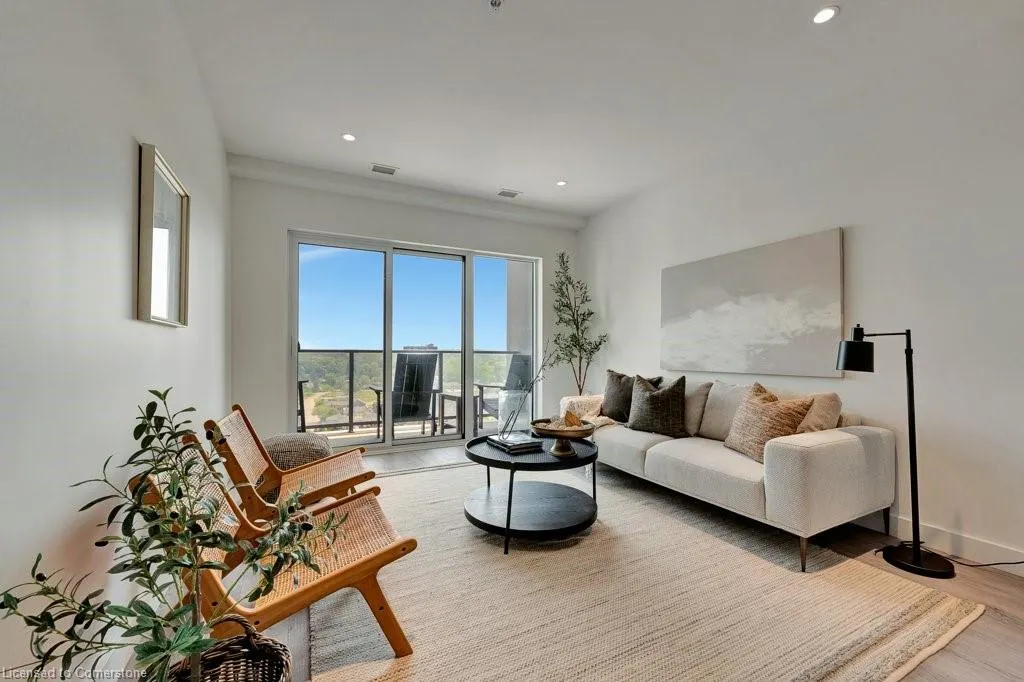15 Glebe Street, #1511