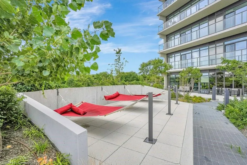 15 Glebe Street, #1511