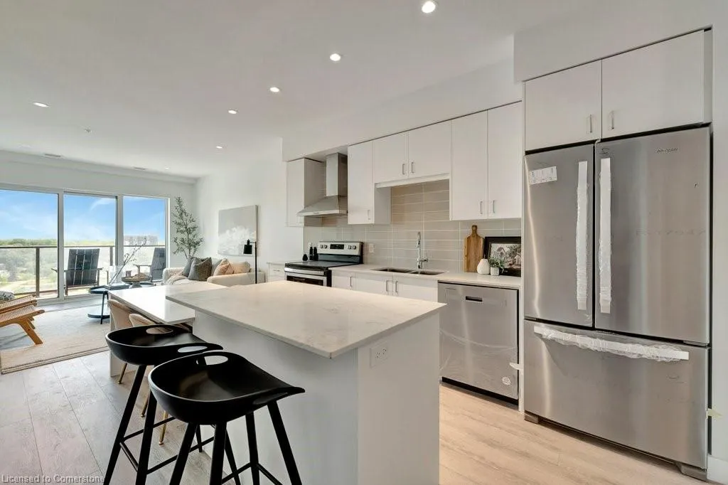 15 Glebe Street, #1511
