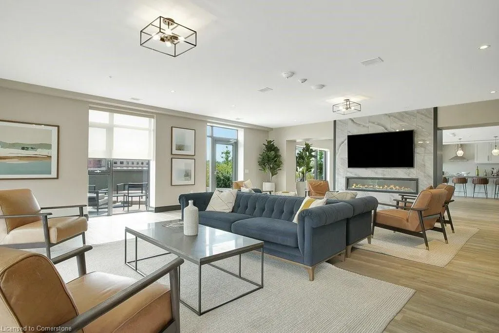 15 Glebe Street, #1511