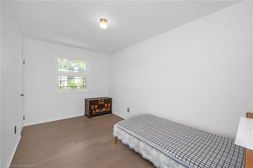 85 Robinhood Drive