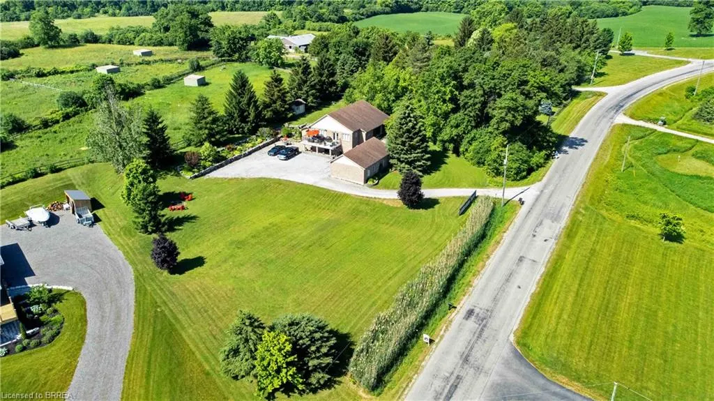 221 Old Onondaga Road E