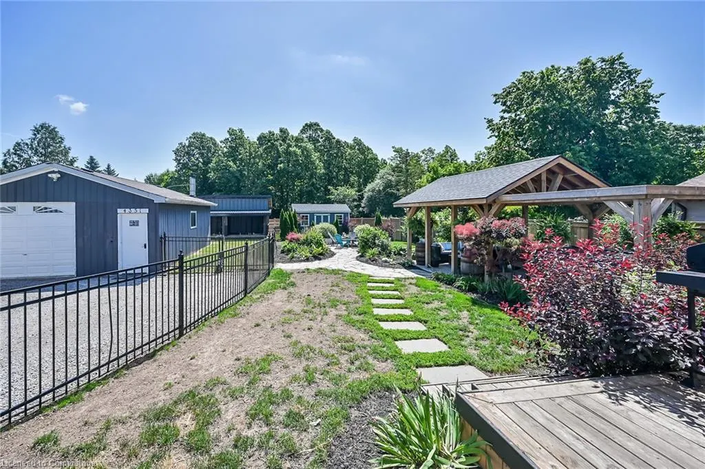 4351 Glancaster Road