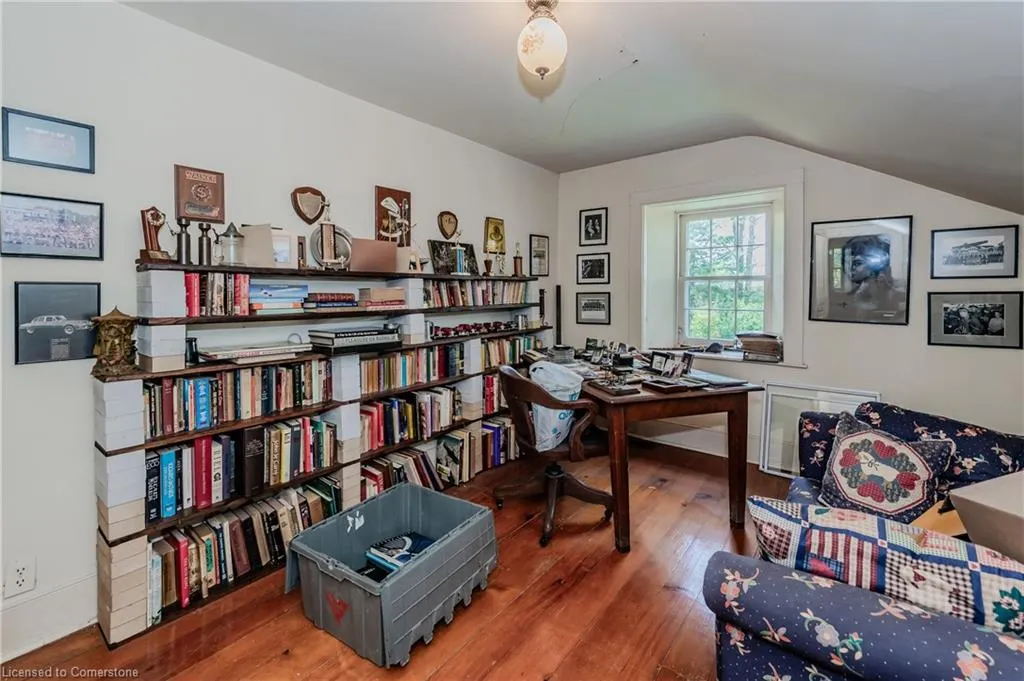 13265 Nassagaweya Puslinch Townline