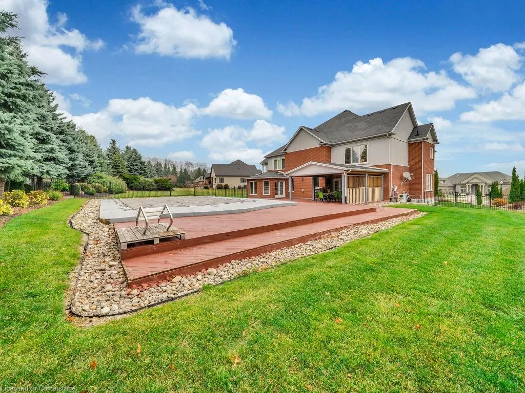 26 Paddock Court