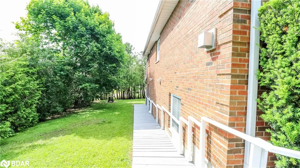 1 Mariposa Drive