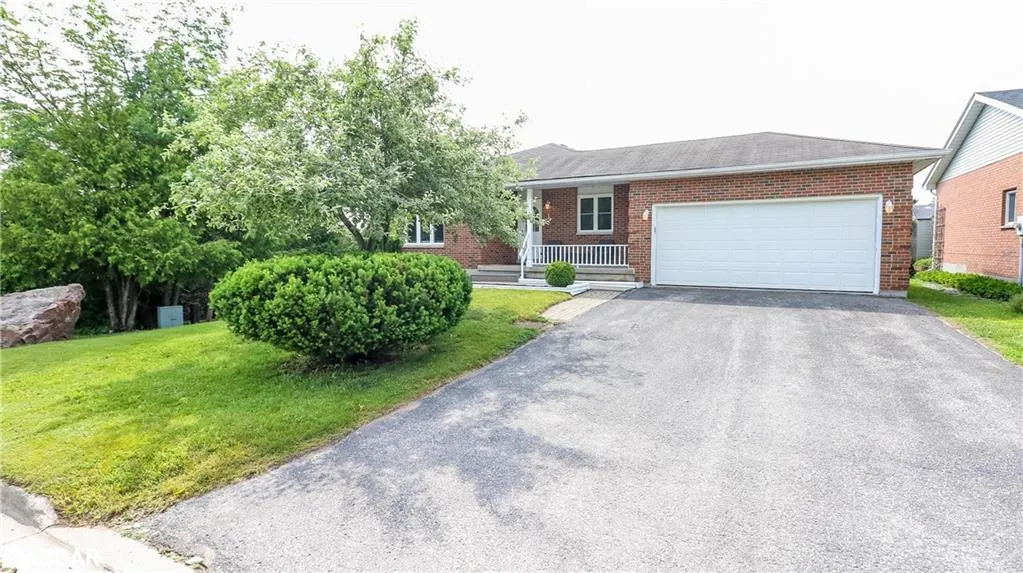 1 Mariposa Drive