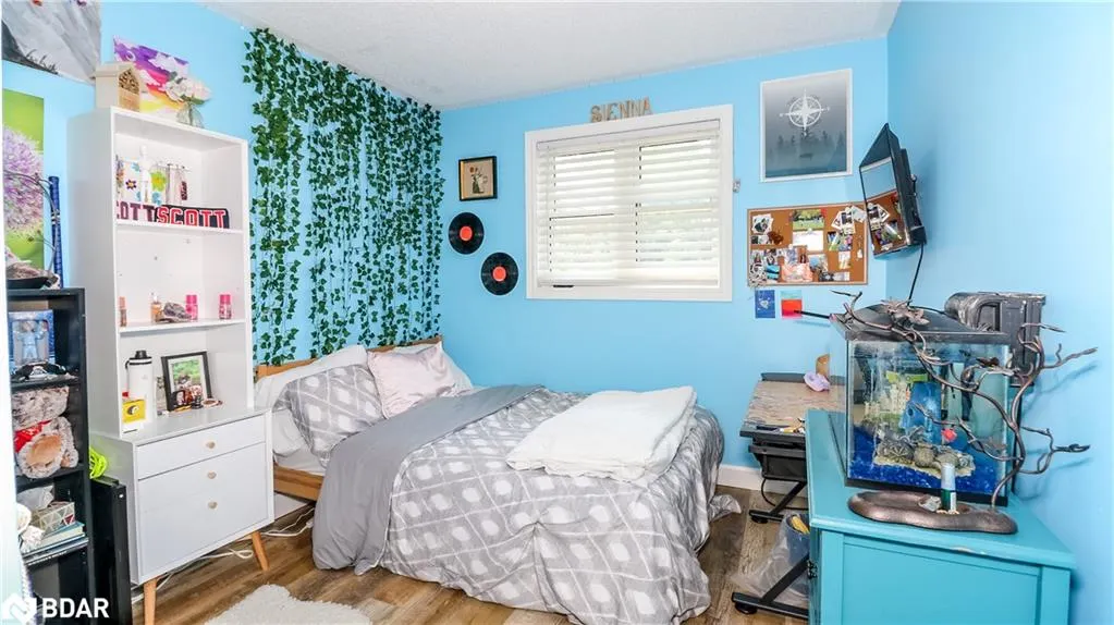 1 Mariposa Drive