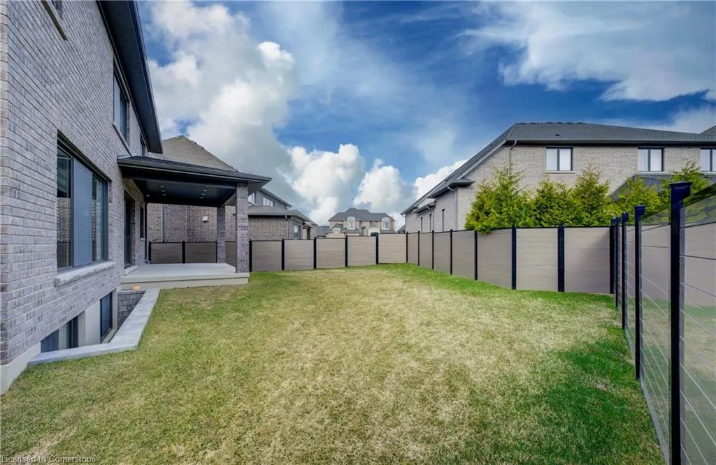47 Pioneer Ridge Drive