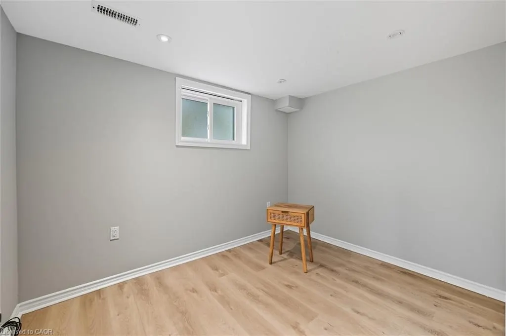 19 Aaron Drive