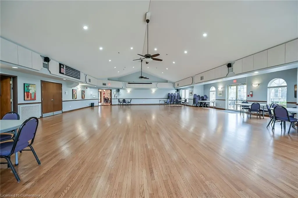 43 Twentyplace Boulevard