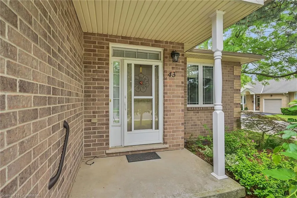 43 Twentyplace Boulevard