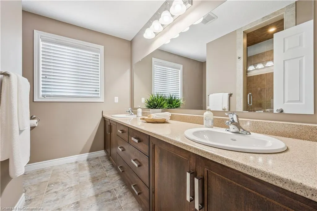 125 Captain Mccallum Drive