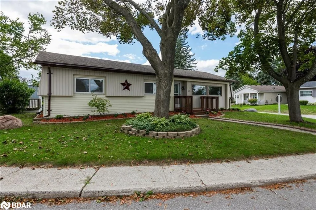 25 Hawthorne Drive