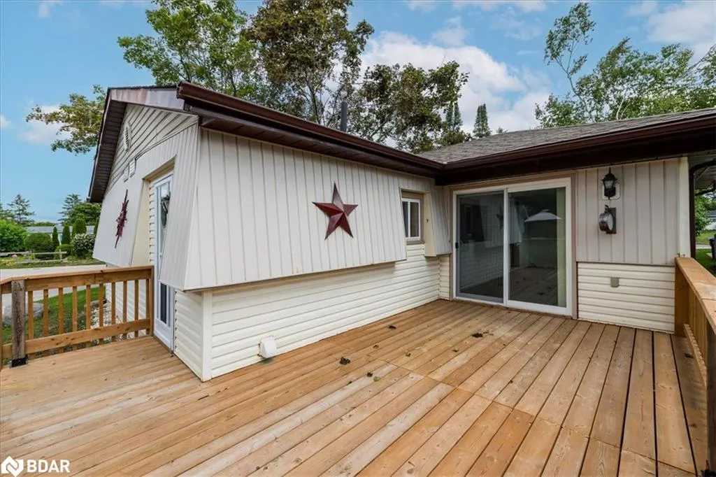 25 Hawthorne Drive