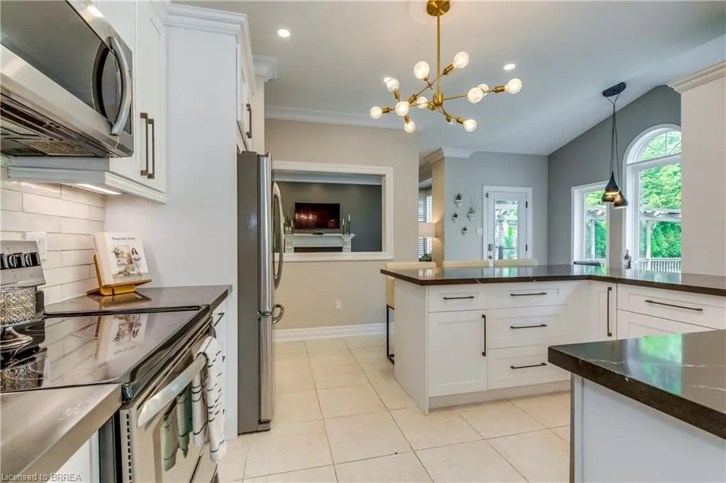 16 Sweetman Drive