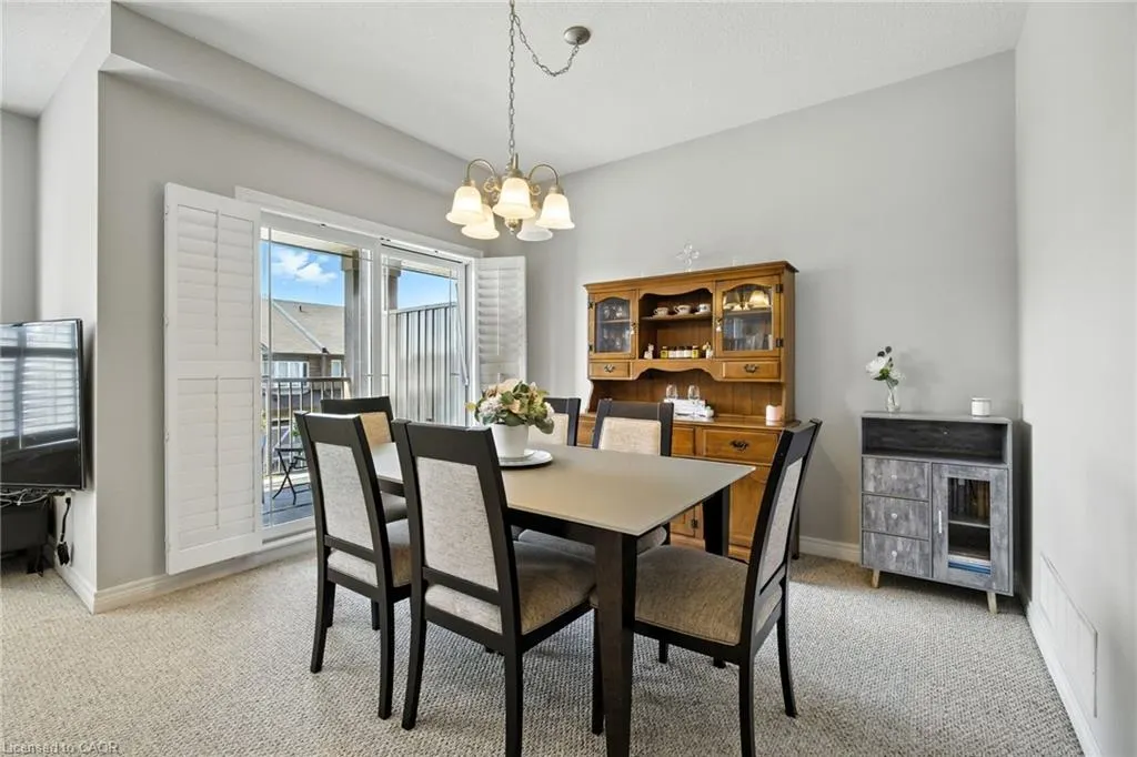 3 Bloom Crescent