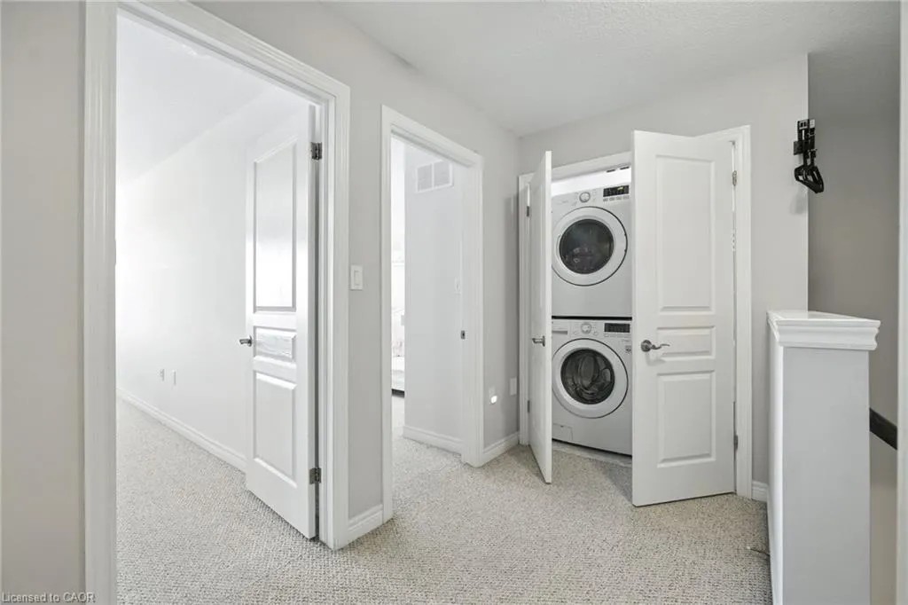 3 Bloom Crescent