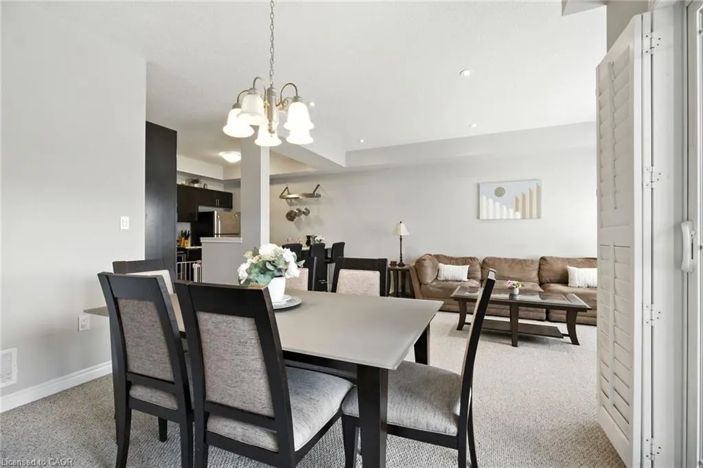 3 Bloom Crescent