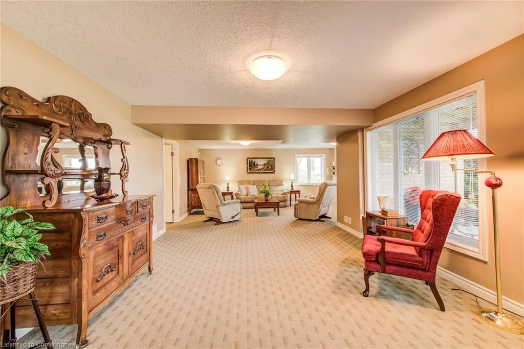 116 Stonecroft Way