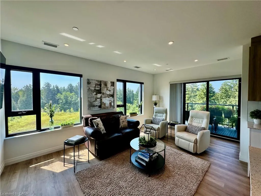 525 New Dundee Road, #401