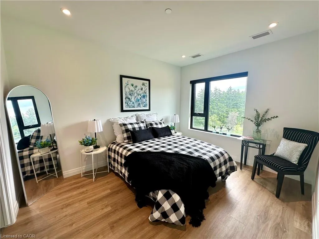 525 New Dundee Road, #401