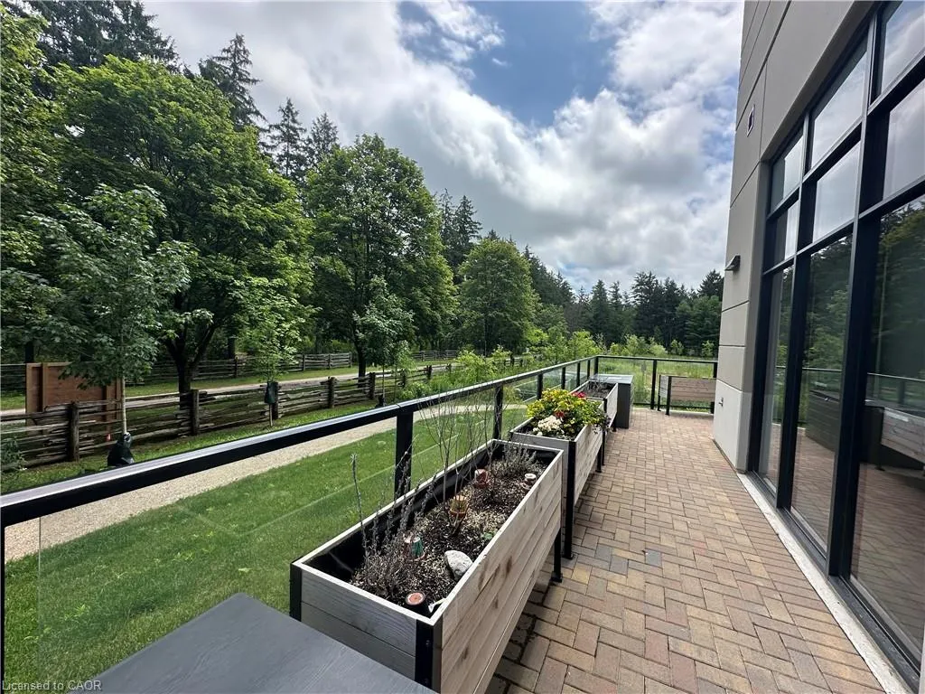 525 New Dundee Road, #401