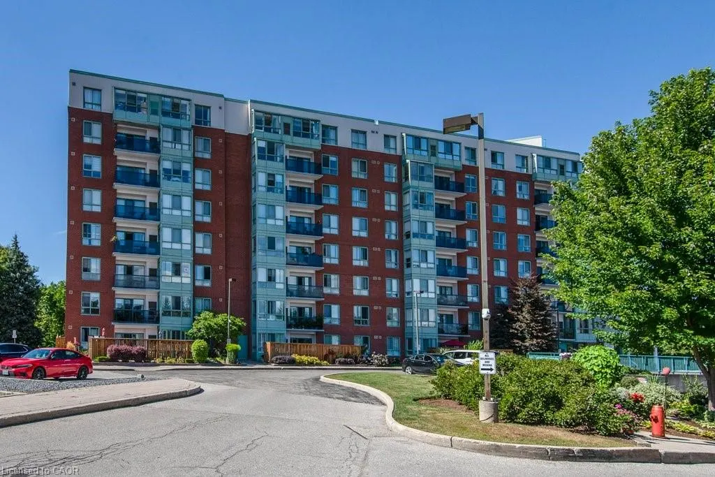 30 Blue Springs Drive, #501
