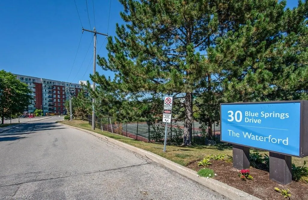 30 Blue Springs Drive, #501