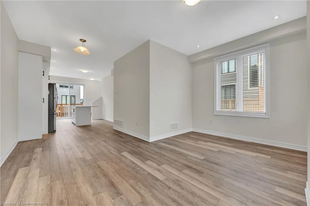 10 Birmingham Drive, #112