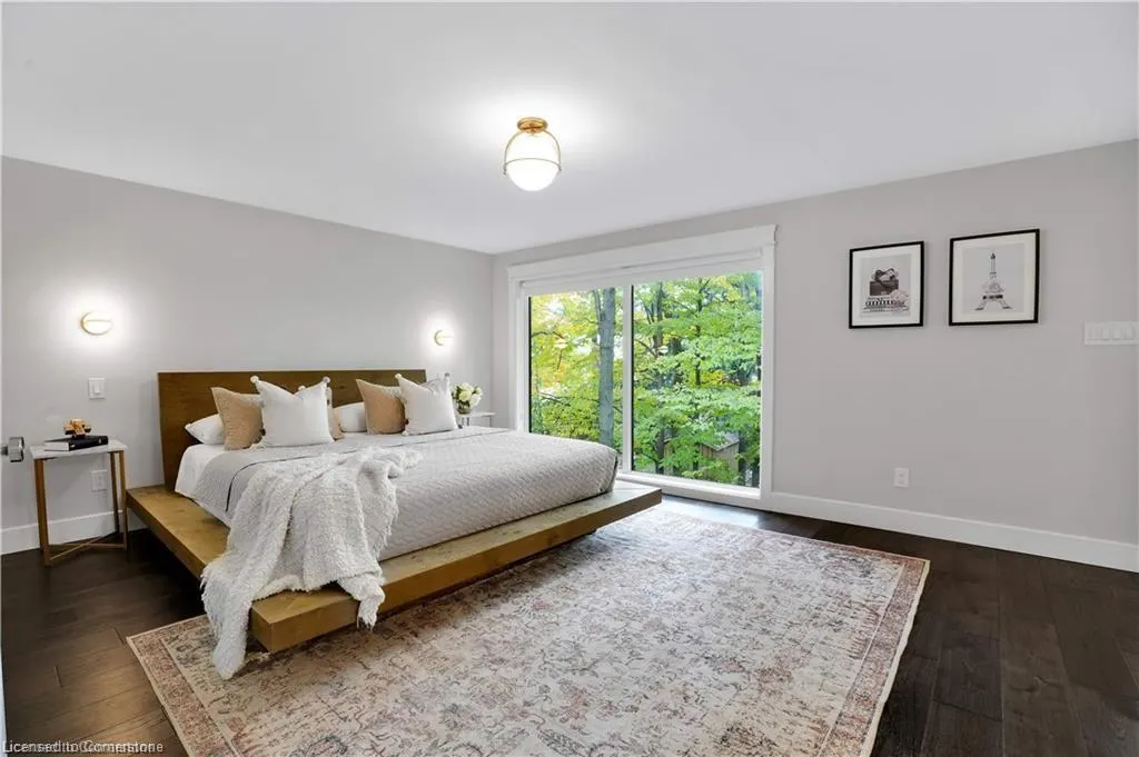 239 Corrie Crescent