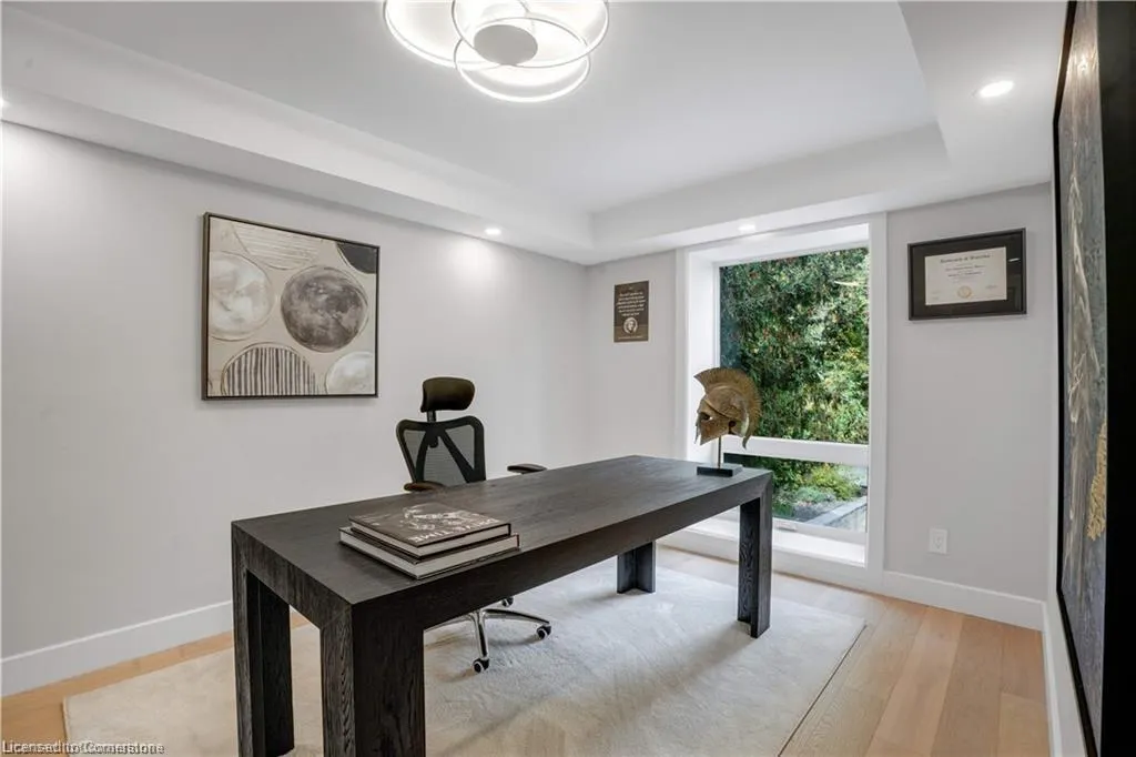 239 Corrie Crescent