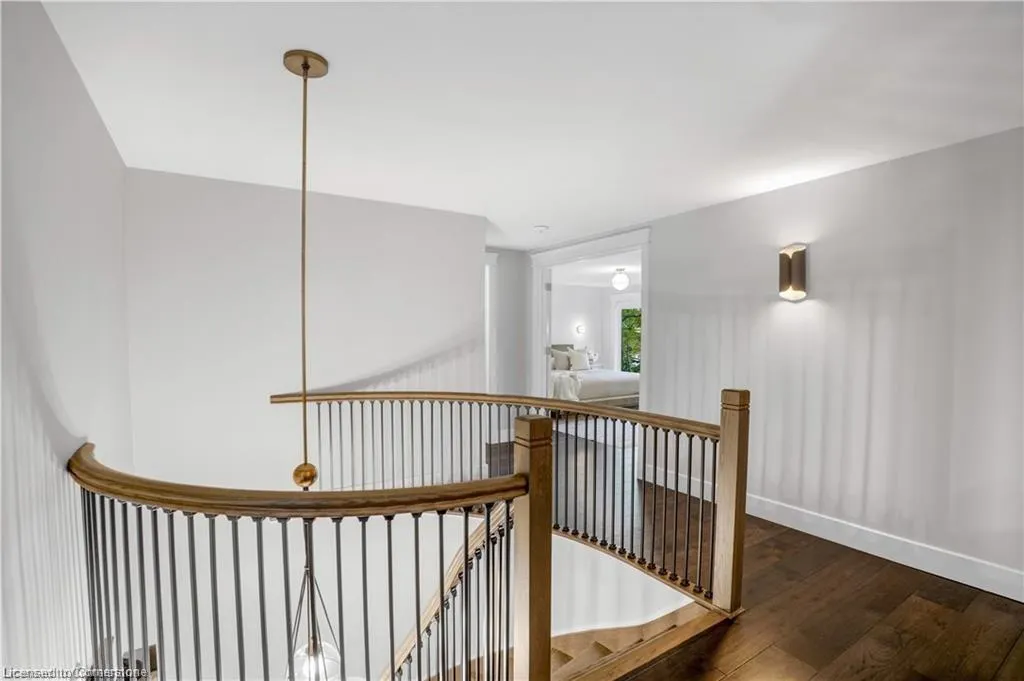 239 Corrie Crescent