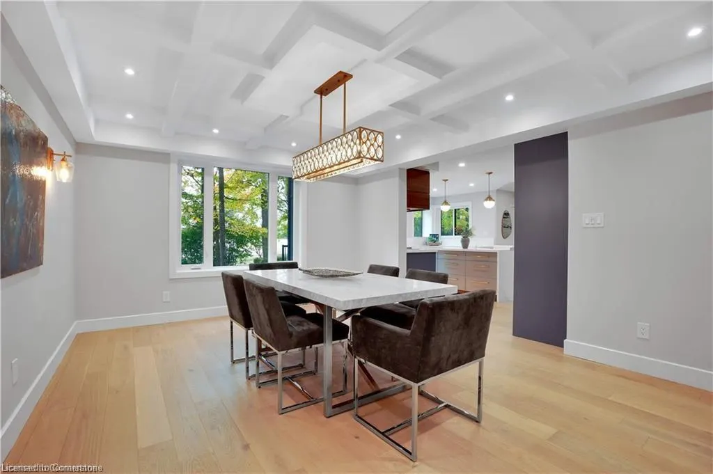 239 Corrie Crescent