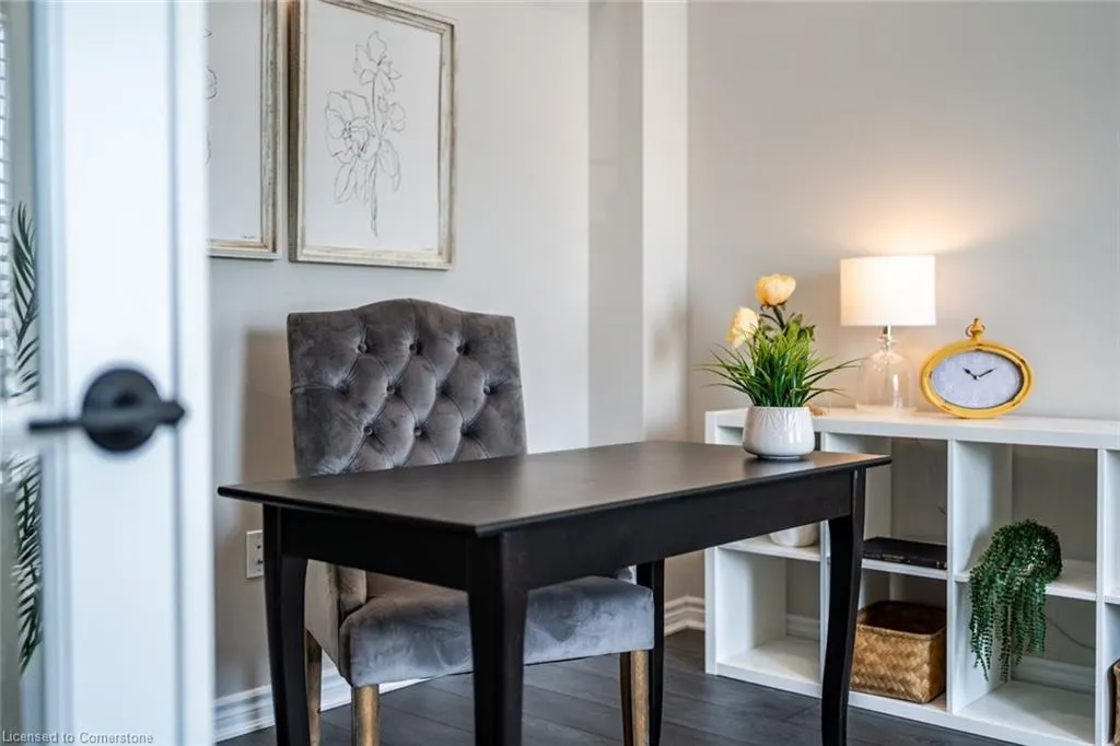 230 Avonsyde Boulevard, #15