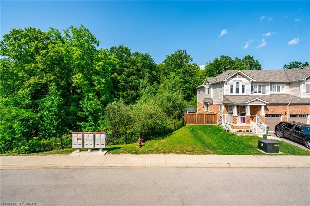 230 Avonsyde Boulevard, #15