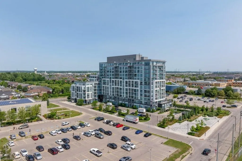 1050 Main Street E, #1004