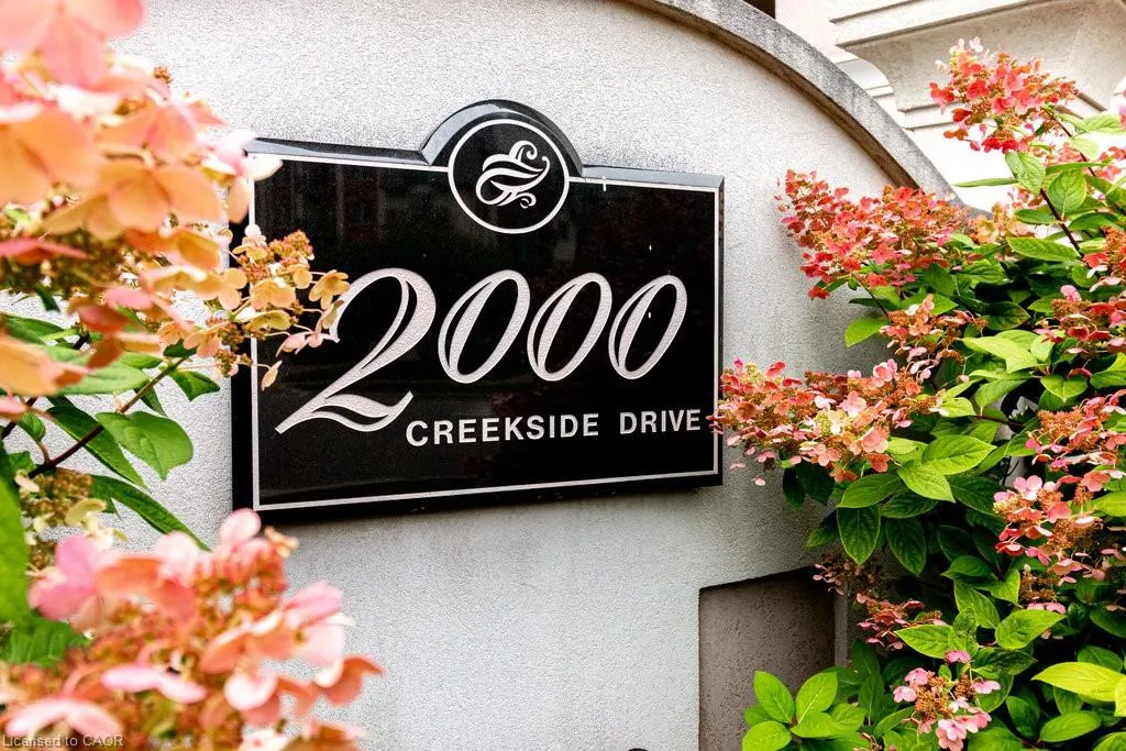 2000 Creekside Drive, #805