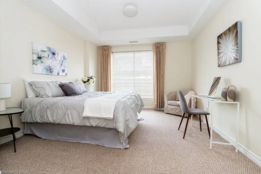 2000 Creekside Drive, #805