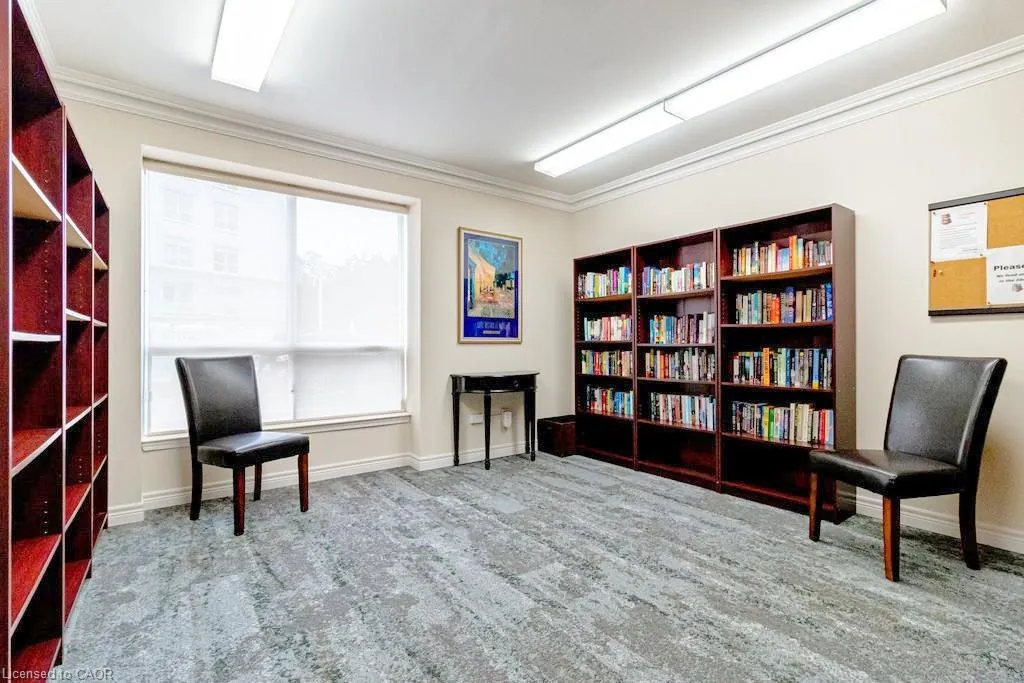 2000 Creekside Drive, #805