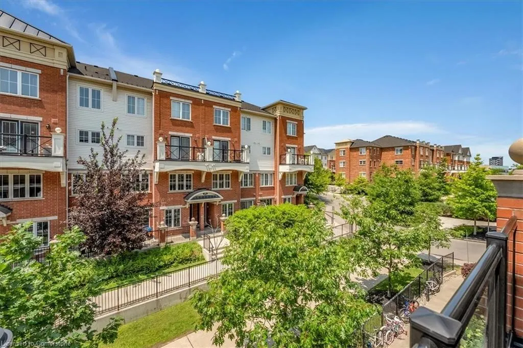 2468 Post Road, #14