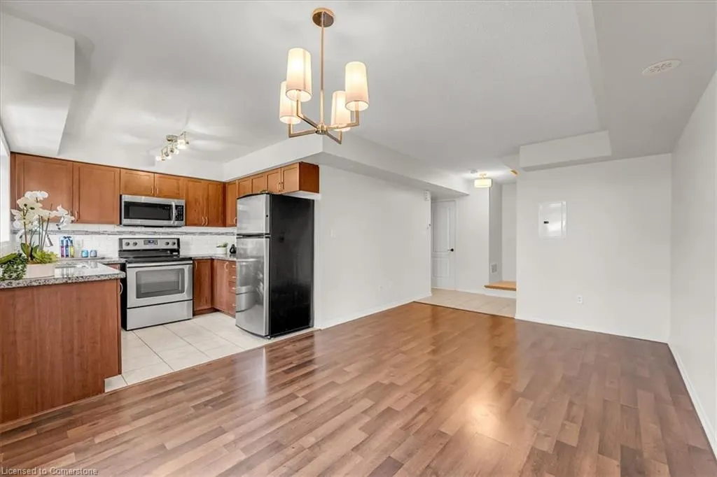 2468 Post Road, #14