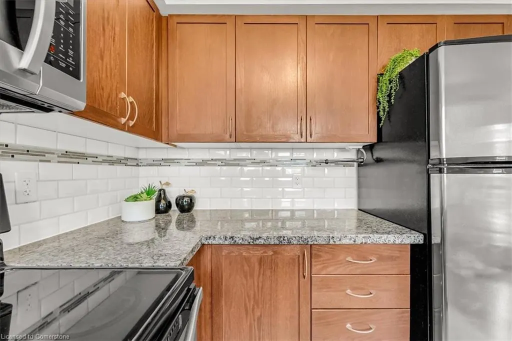 2468 Post Road, #14